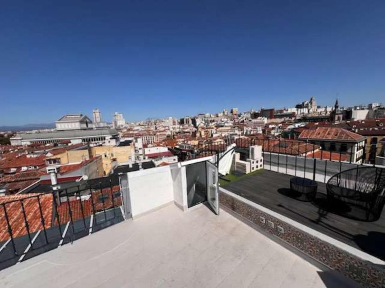 Apartamentos El Tiempo マドリード エクステリア 写真
