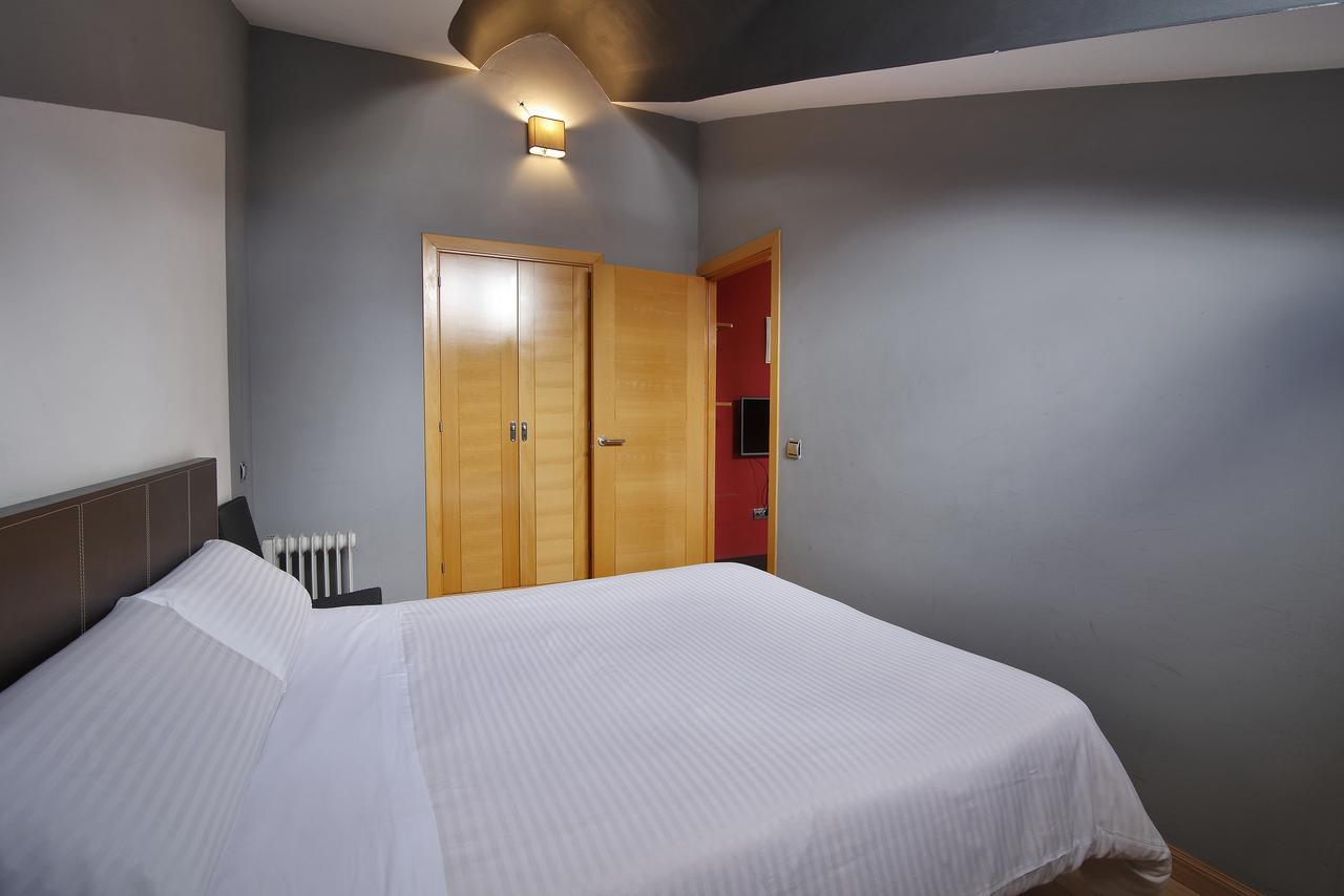 Apartamentos El Tiempo マドリード エクステリア 写真